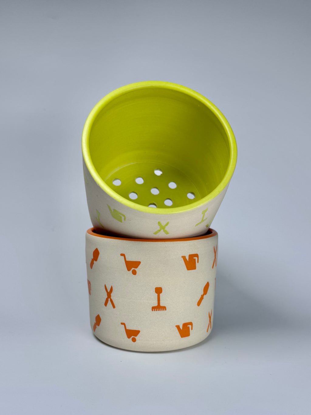 3.5" Garden themed planter